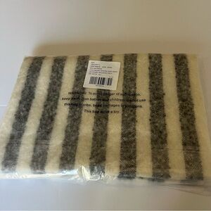 Anthropologie Scarf SOFT Brushed Woven Vertical Striped Gray and White Scarf.